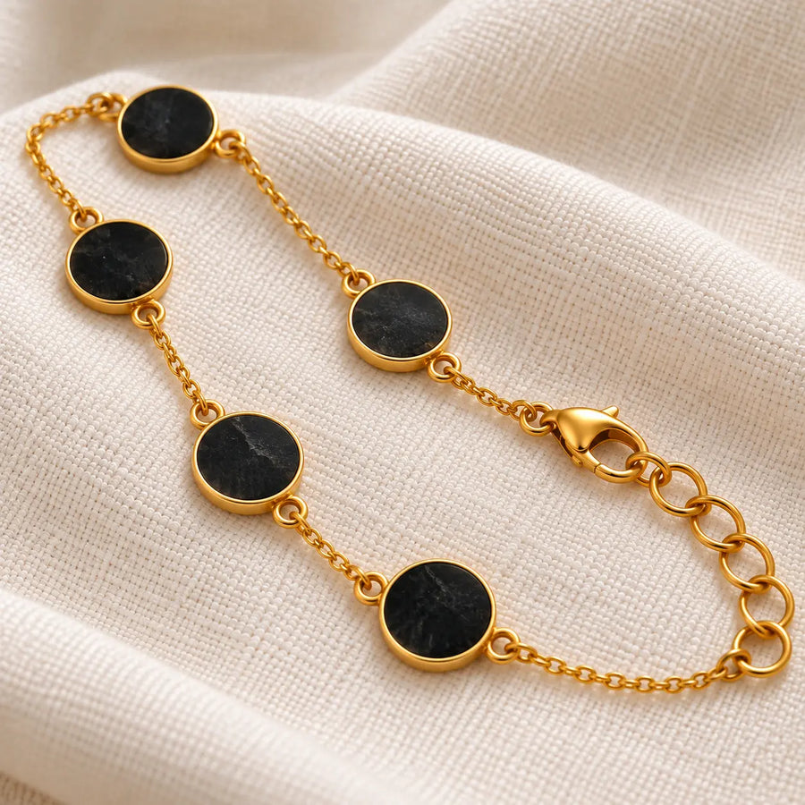 Carbon Bracelet - Black Onyx Beads